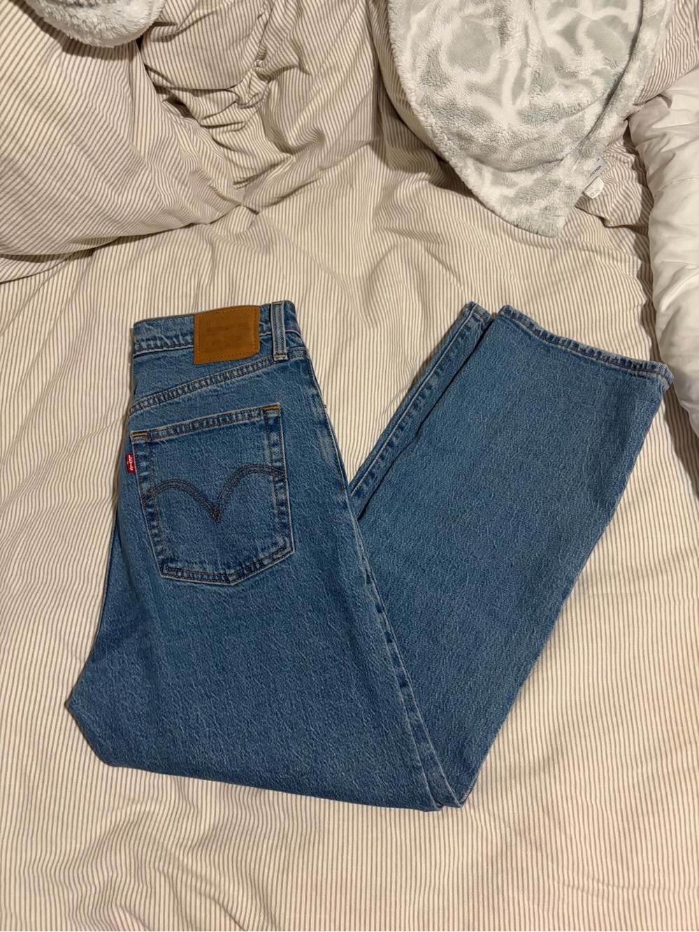 Levi’s Ribcage Straight High Rise Jeans Size 28